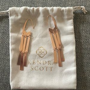 Kendra Scott Mallie earring